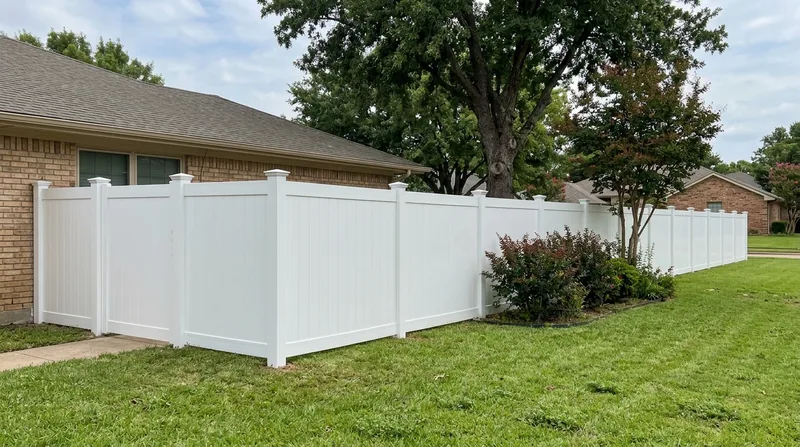 Vinyl & PVC Fence Installation Plano